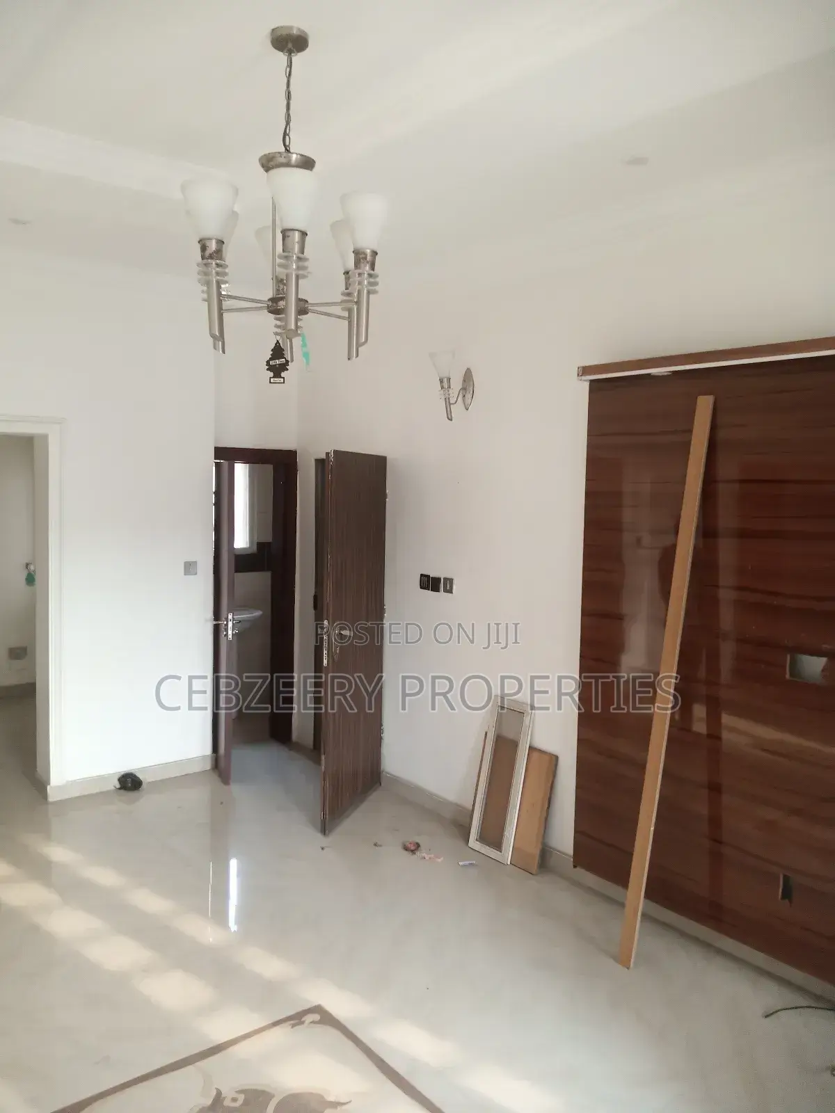3bdrm Apartment in Omole Phase 1 for rent in Omole Phase 1