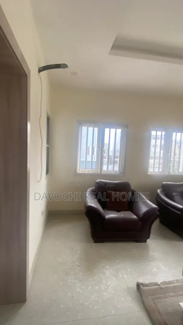 3bdrm Duplex in Chevron Drive, Lekki for rent in Chevron