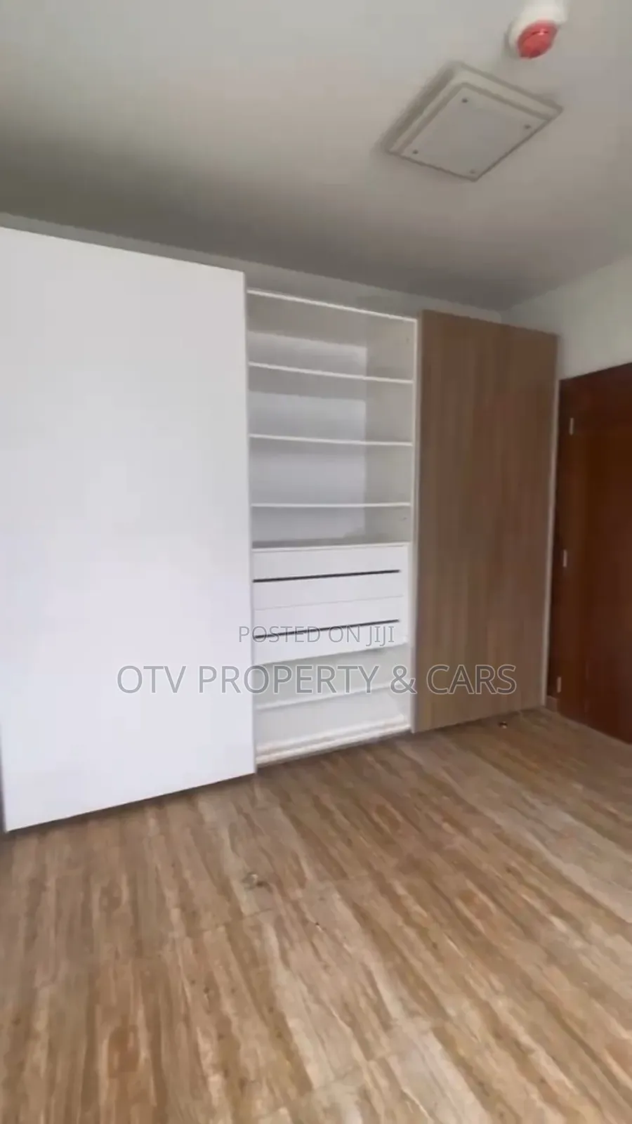 Furnished 3bdrm Apartment in Ligali Ayorinde for sale in Ligali Ayorinde