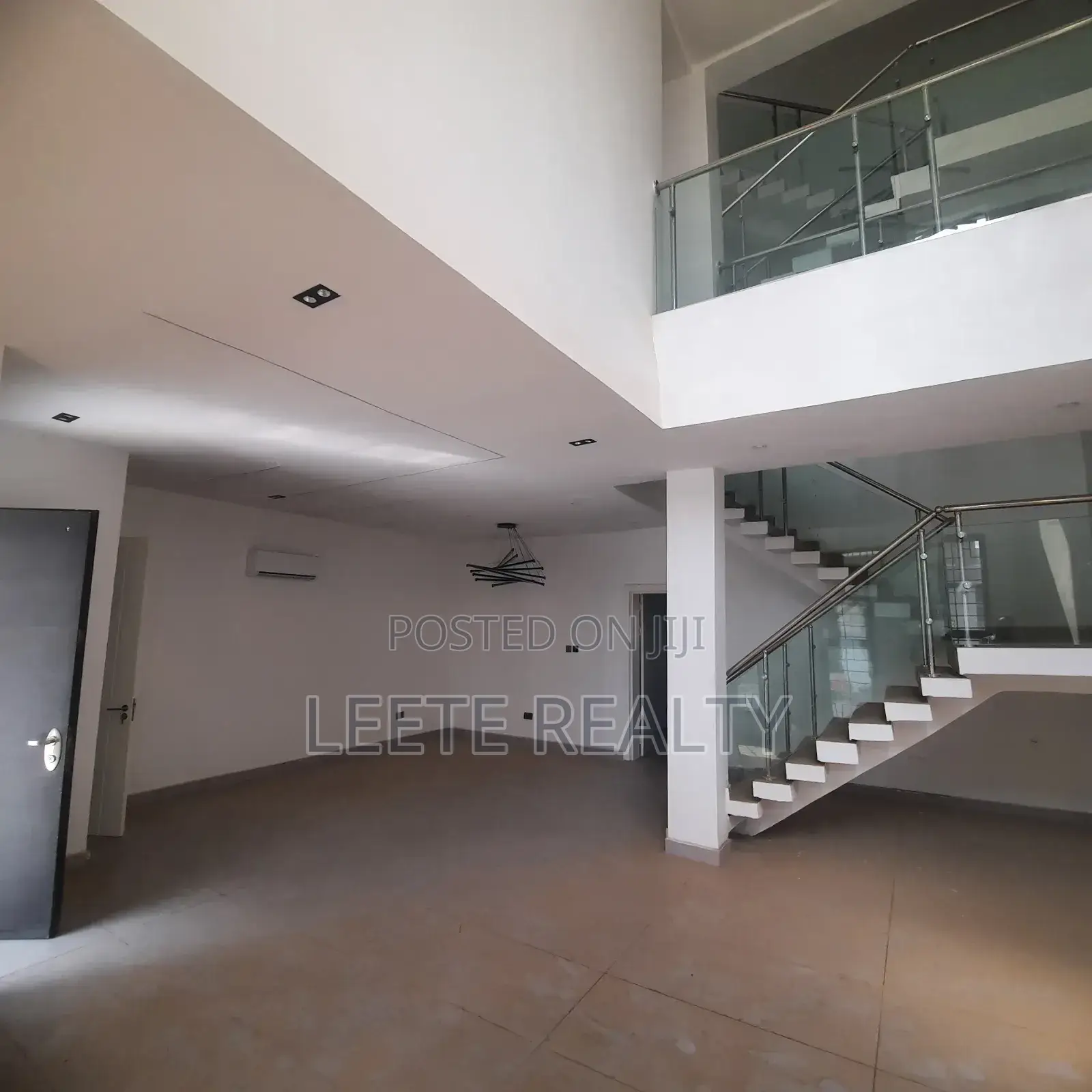 4 Bed-Room Terrace Duplex With a Bq in Jahi
