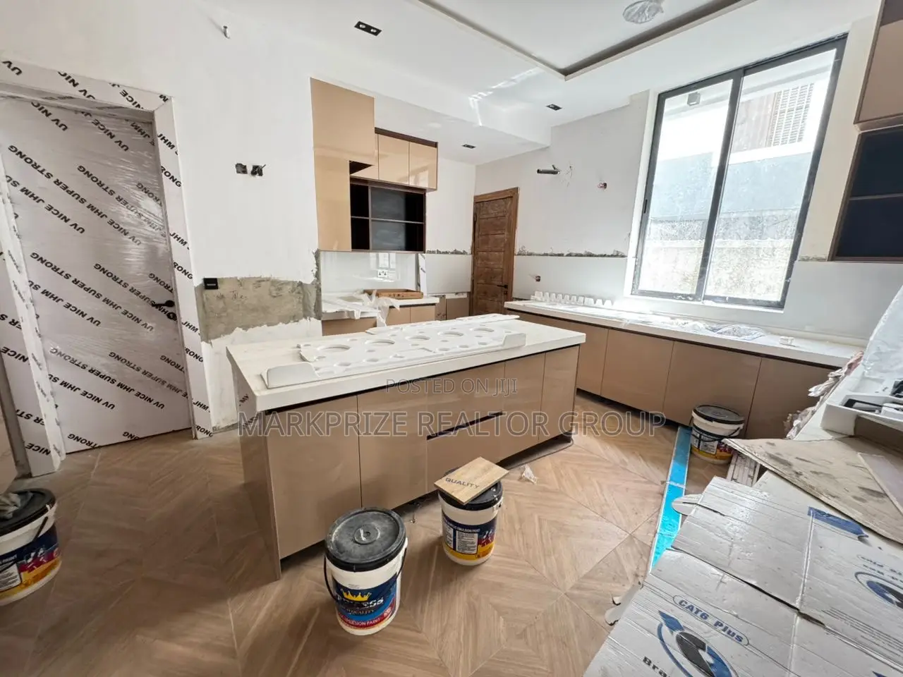 5bdrm Duplex in Lekki Phase 1 Lagos for sale in Lekki Phase 1
