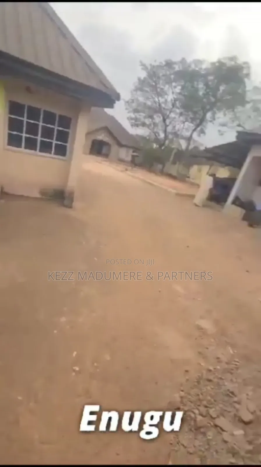 For Sale: 1380 SQMTS With 3 Bedroom Bungalow Nq in Enugu