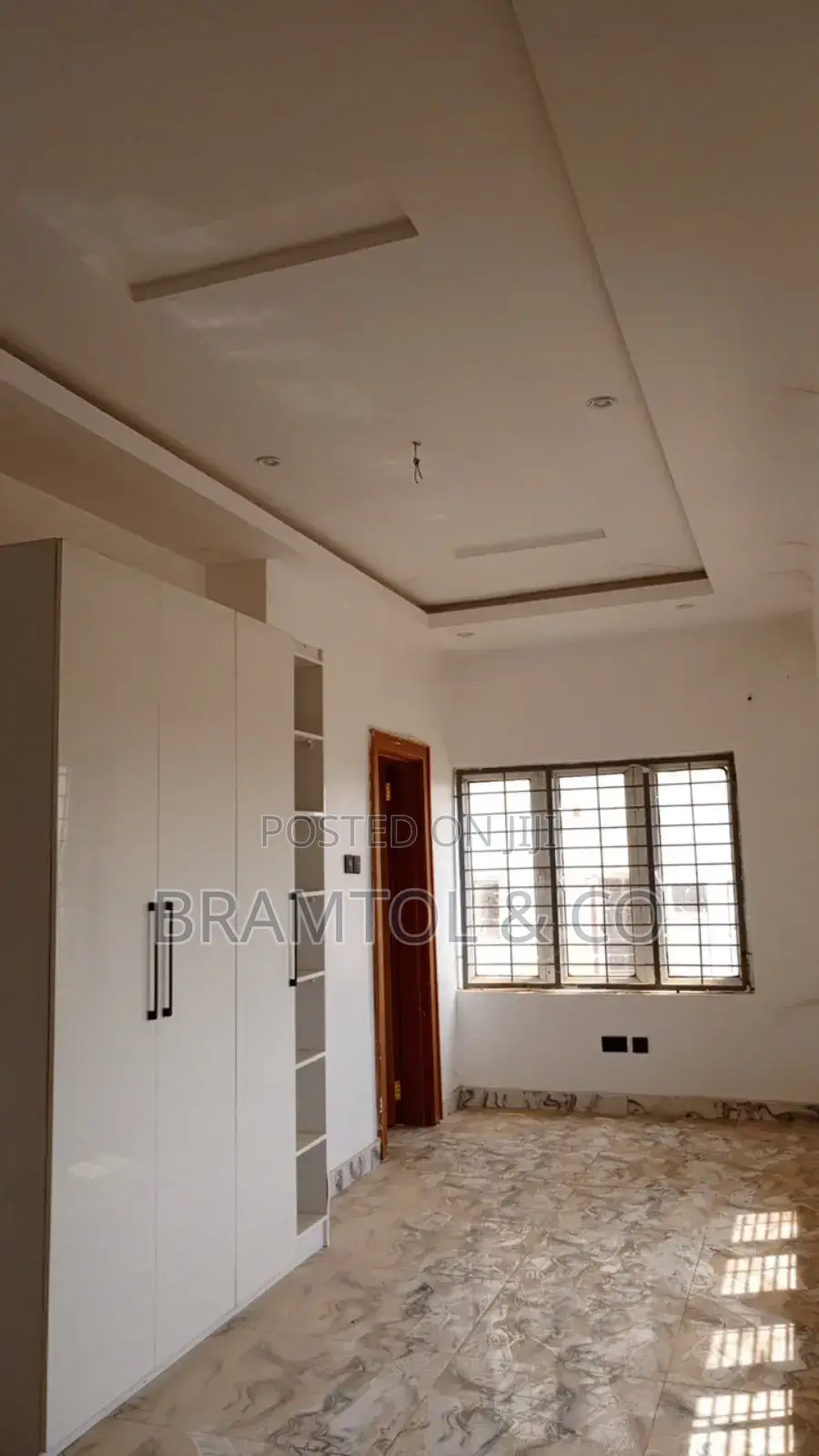 3bdrm Block Of Flats In Idu Industrial For Sale in Idu Industrial