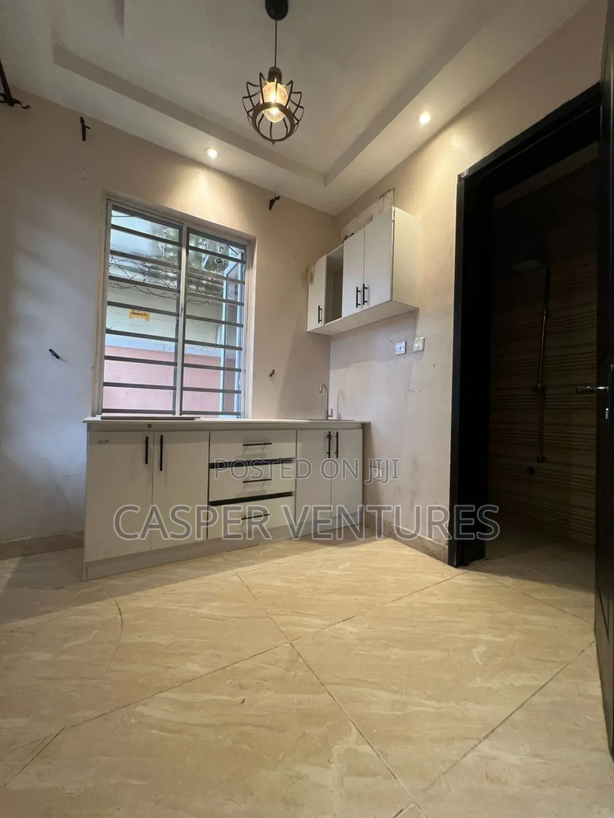 Studio Apartment in Chisco, Ikate for rent in Ikate