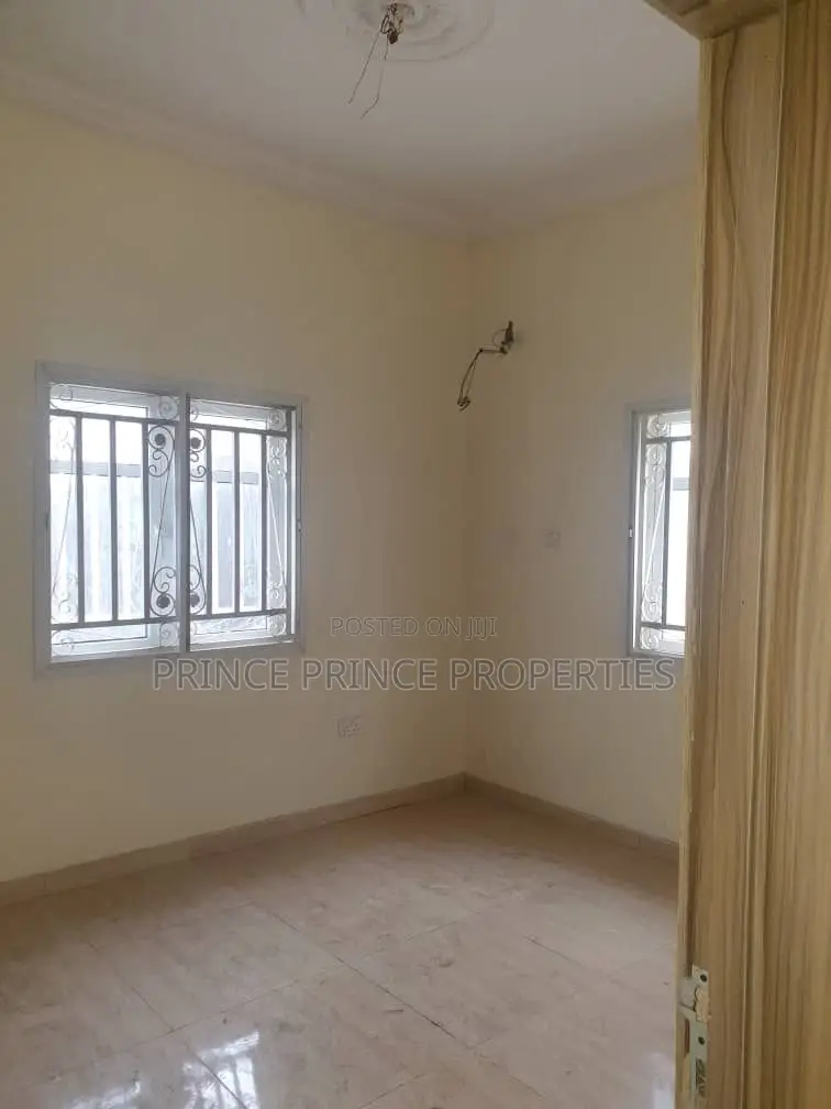 3bdrm Block of Flats in Surulere for rent in Surulere