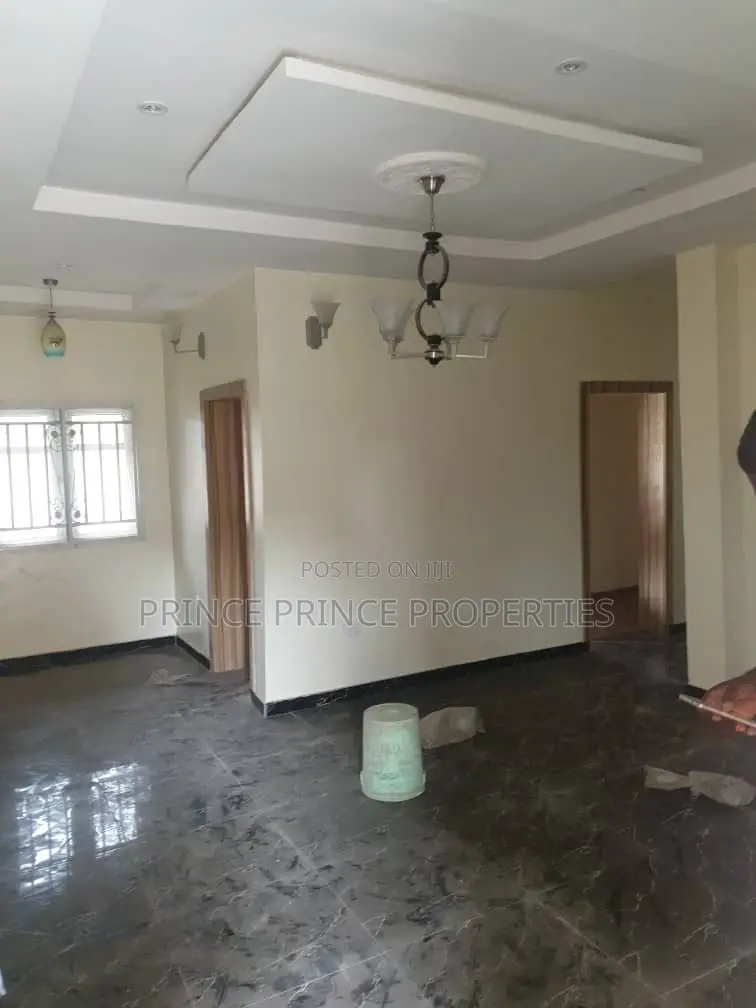 3bdrm Block of Flats in Surulere for rent in Surulere