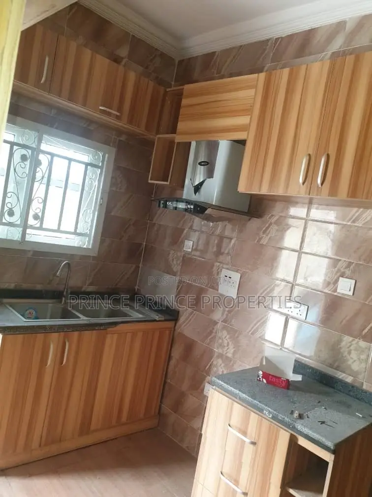 3bdrm Block of Flats in Surulere for rent in Surulere