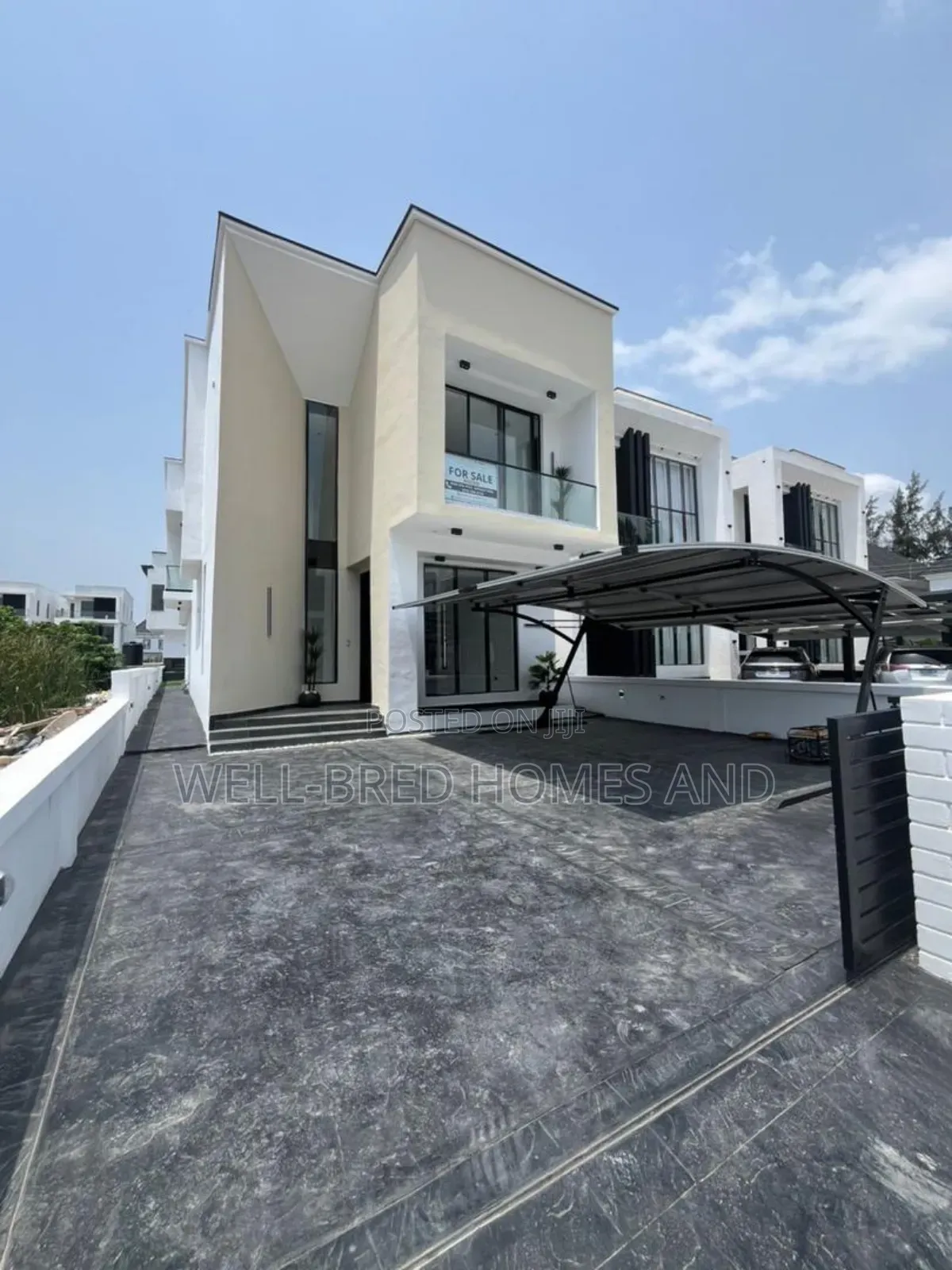 5bdrm Duplex in Lekky County Lekki for sale in Lekki
