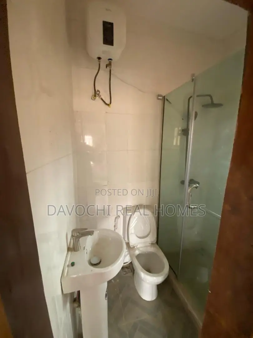 2bdrm Apartment in Awoyaya, Ajah for rent in Awoyaya