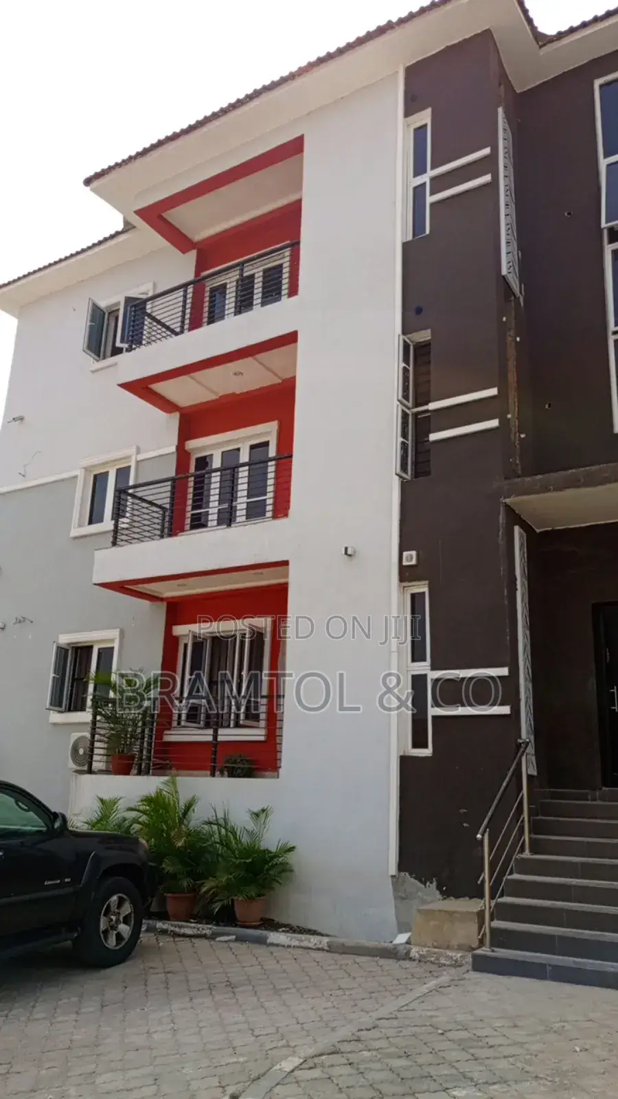 3bdrm Block of Flats in Idu Industrial for sale in Idu Industrial