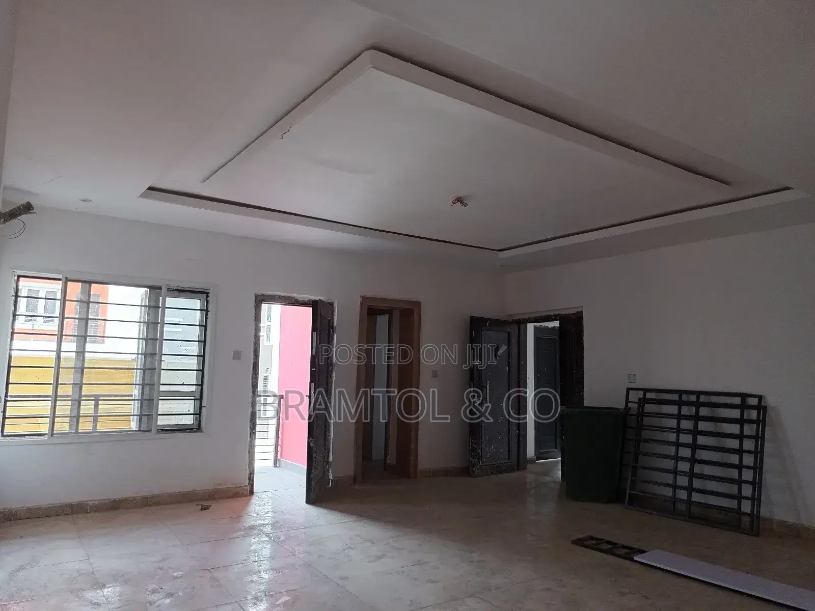 3bdrm Block of Flats in Idu Industrial for sale in Idu Industrial