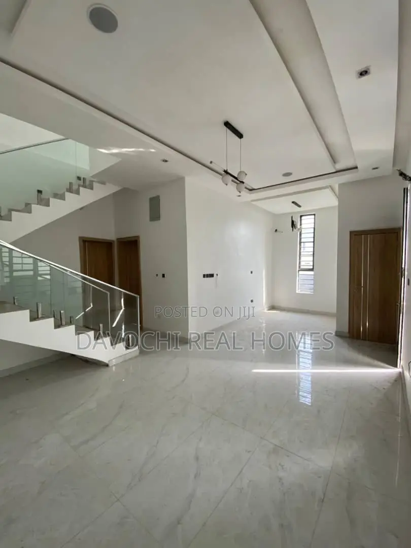 4bdrm Duplex in Chevron, Lekki for rent in Chevron