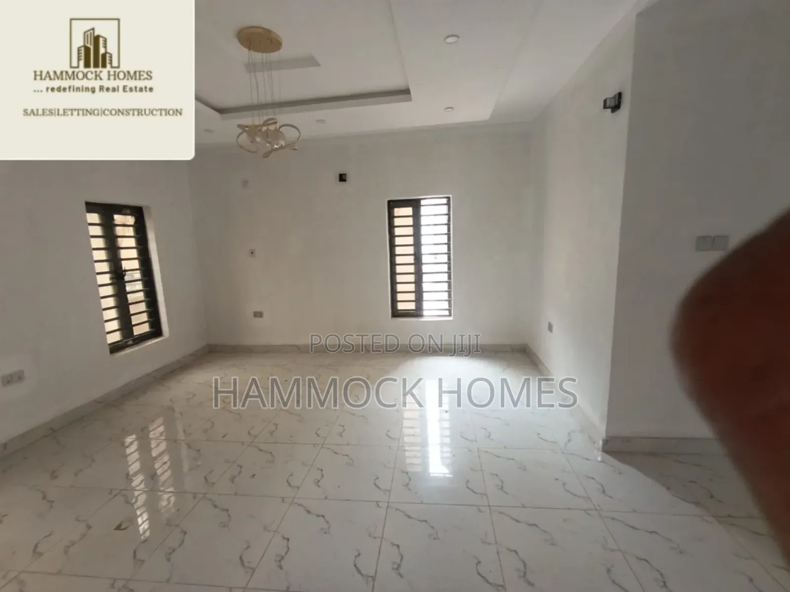 4bdrm Duplex in Jericho Gra for sale in Jericho