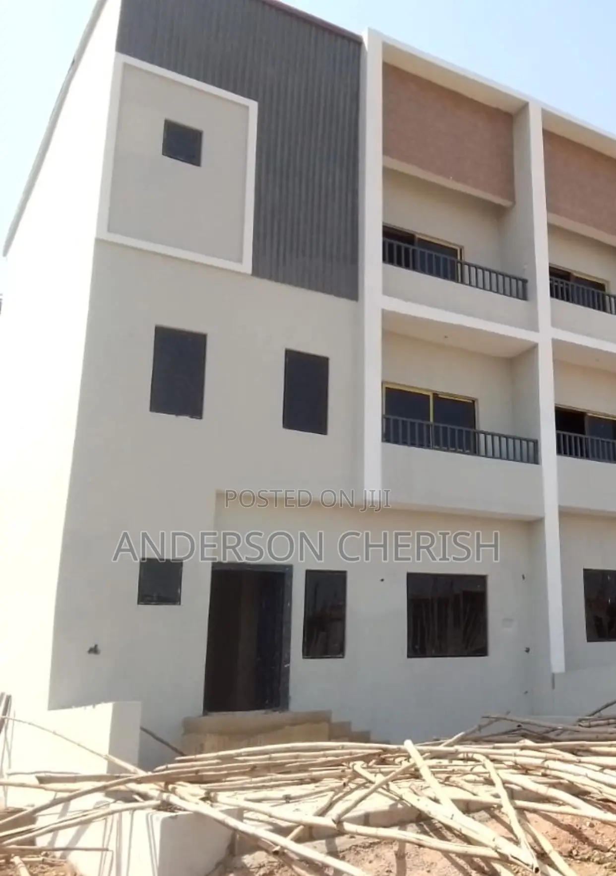 4bdrm Duplex in By Sunnyvale, Kabusa for sale in Kabusa