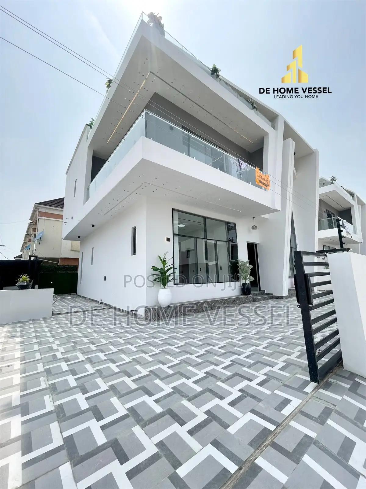 5bdrm Duplex in Ajah for sale in Ajah