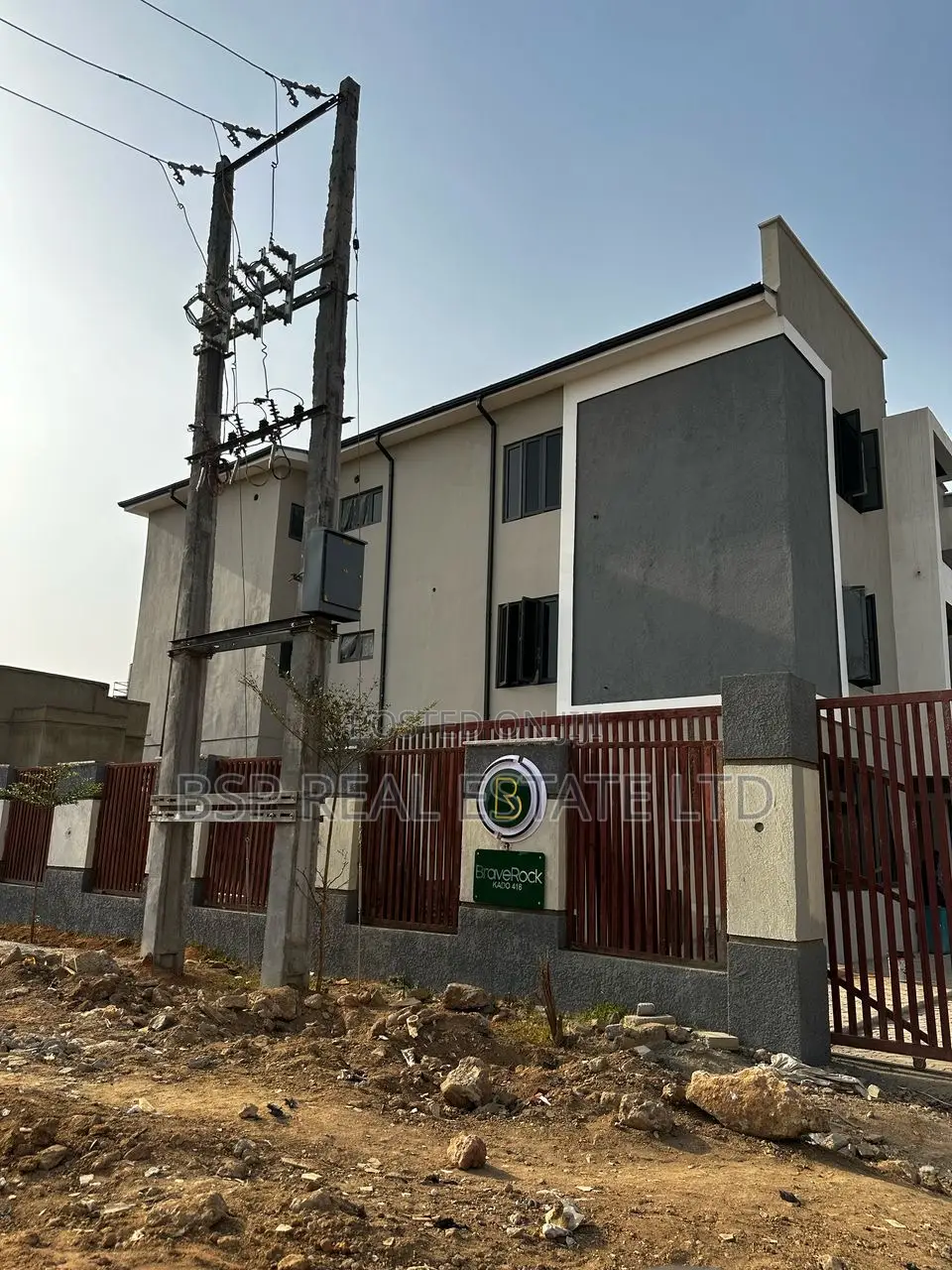 5bdrm Duplex in Jahi for sale in Jahi