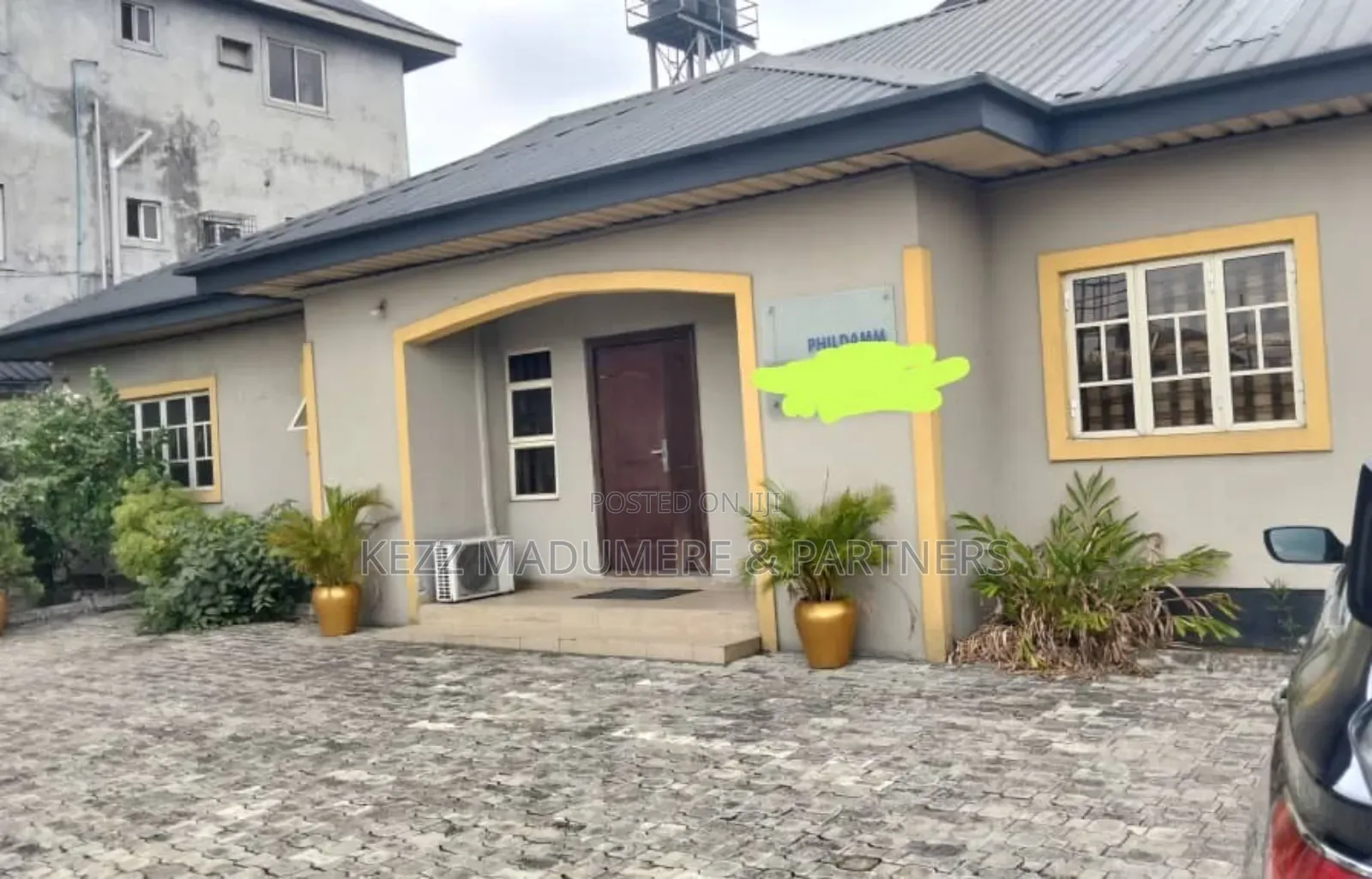 5bdrm Bungalow in Near Yakubu Gowon, Rumuomasi for sale in Rumuomasi