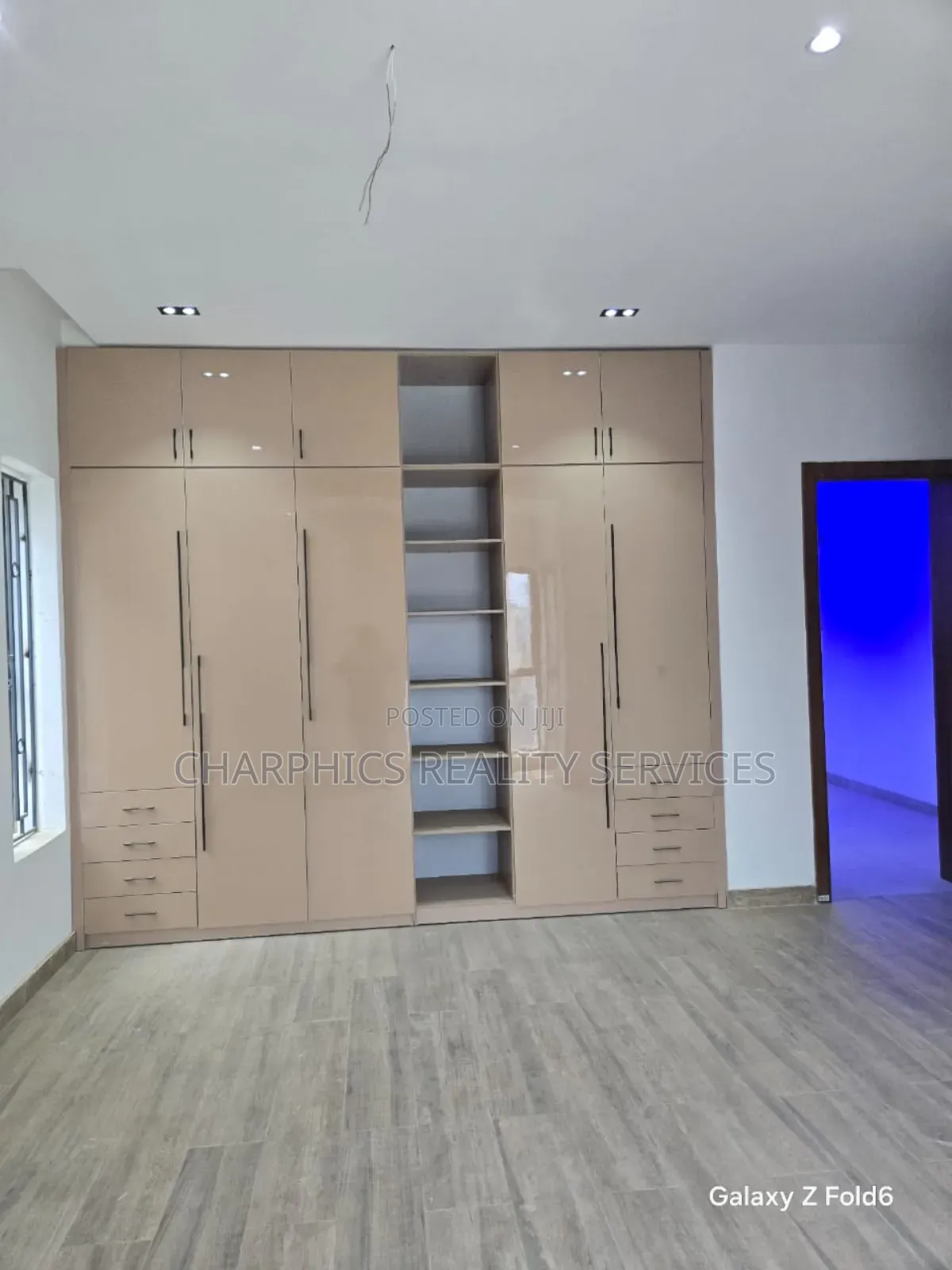 4bdrm Townhouse/Terrace in Magodo for sale in Magodo