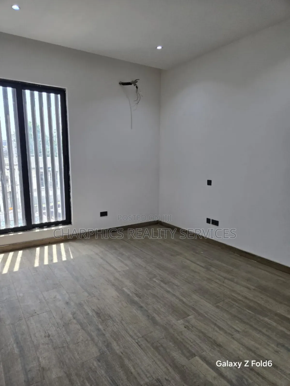 4bdrm Townhouse/Terrace in Magodo for sale in Magodo