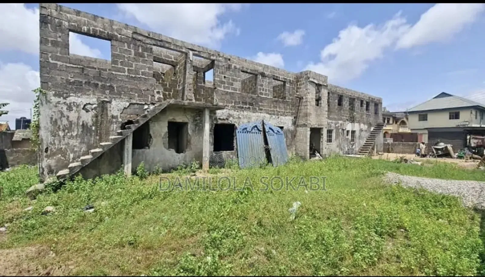 12bdrm House in Igando / Ikotun/Igando for sale in Igando / Ikotun/Igando