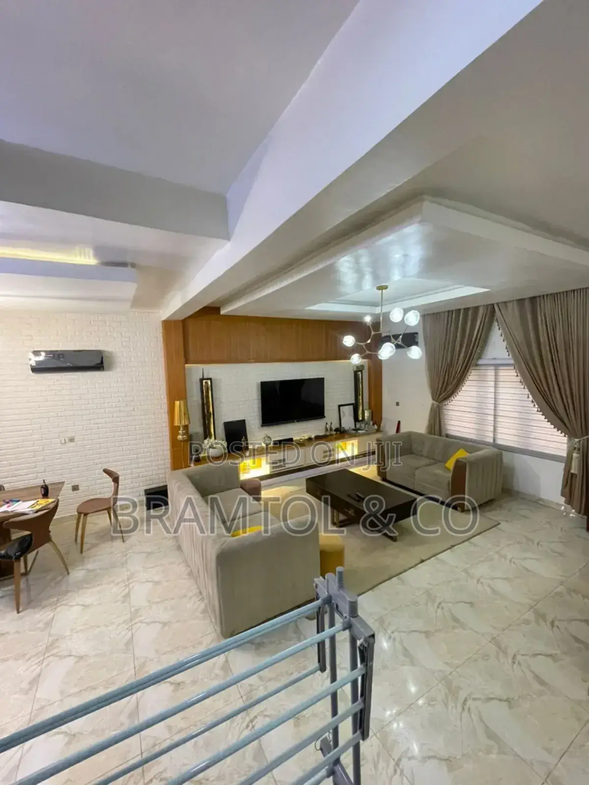 Furnished 4bdrm Townhouse / Terrace in Plus Bq, Mabushi for rent in Mabushi