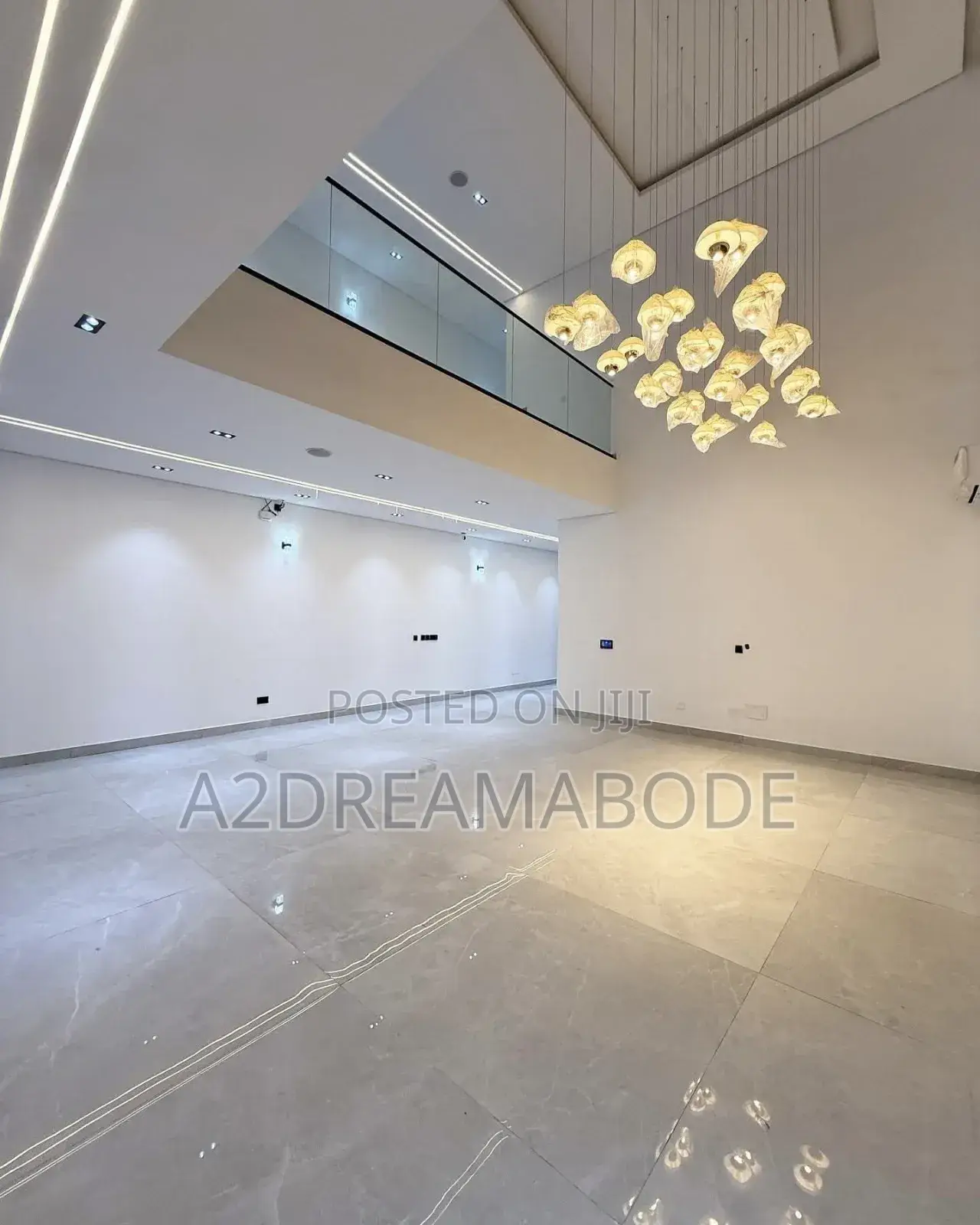 5bdrm Duplex in Ikate for sale in Ikate
