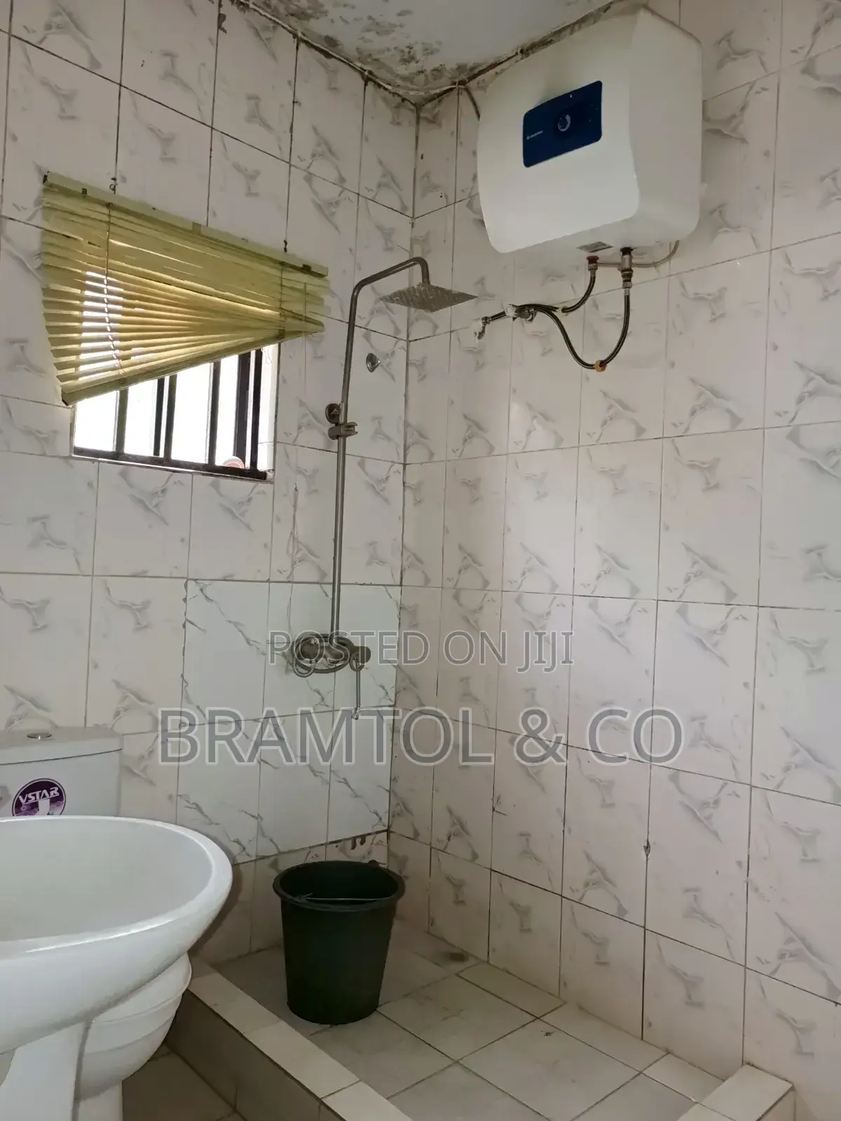 2bdrm Block of Flats in Wuse 2 for rent in Wuse 2