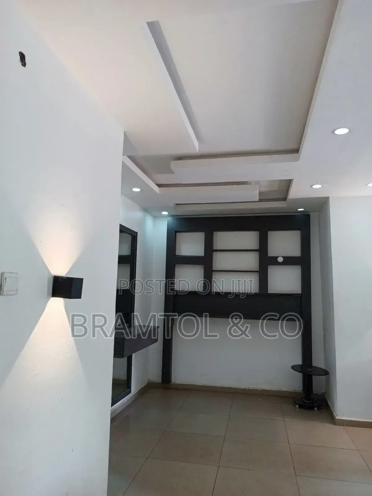 2bdrm Block of Flats in Wuse 2 for rent in Wuse 2