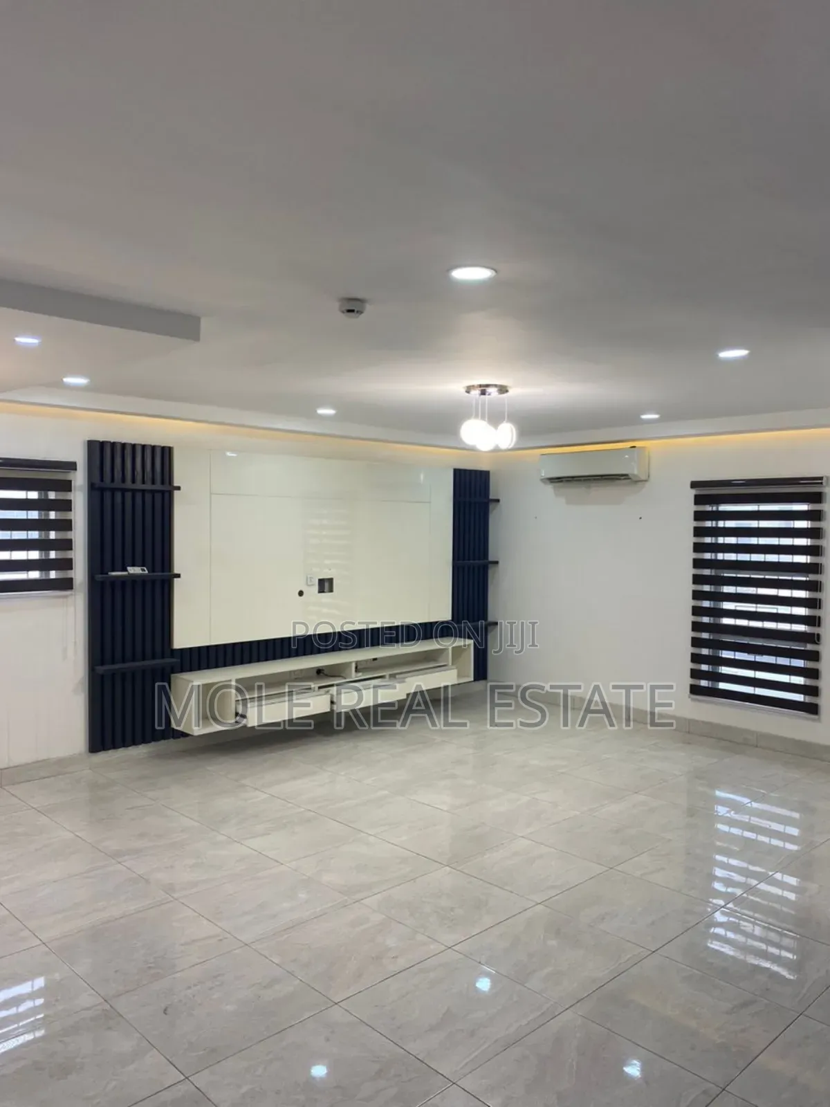 3bdrm Block of Flats in Baruwa for sale in Baruwa