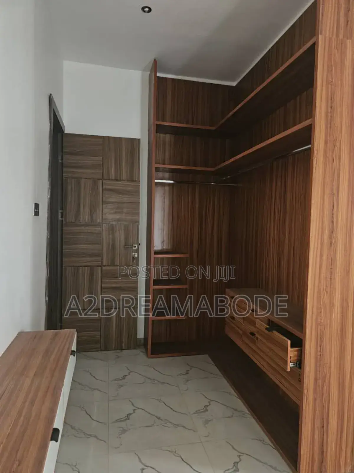 5bdrm Duplex in Magodo Phase 2 for rent in GRA Phase 2 Shangisha