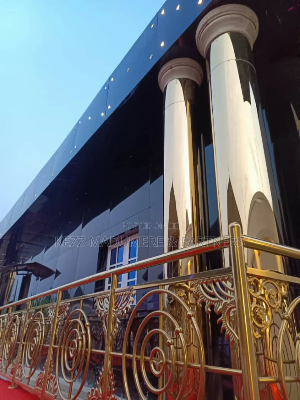For Sale Luxury Hotel Event Center At Irebe Ph in Oyigbo