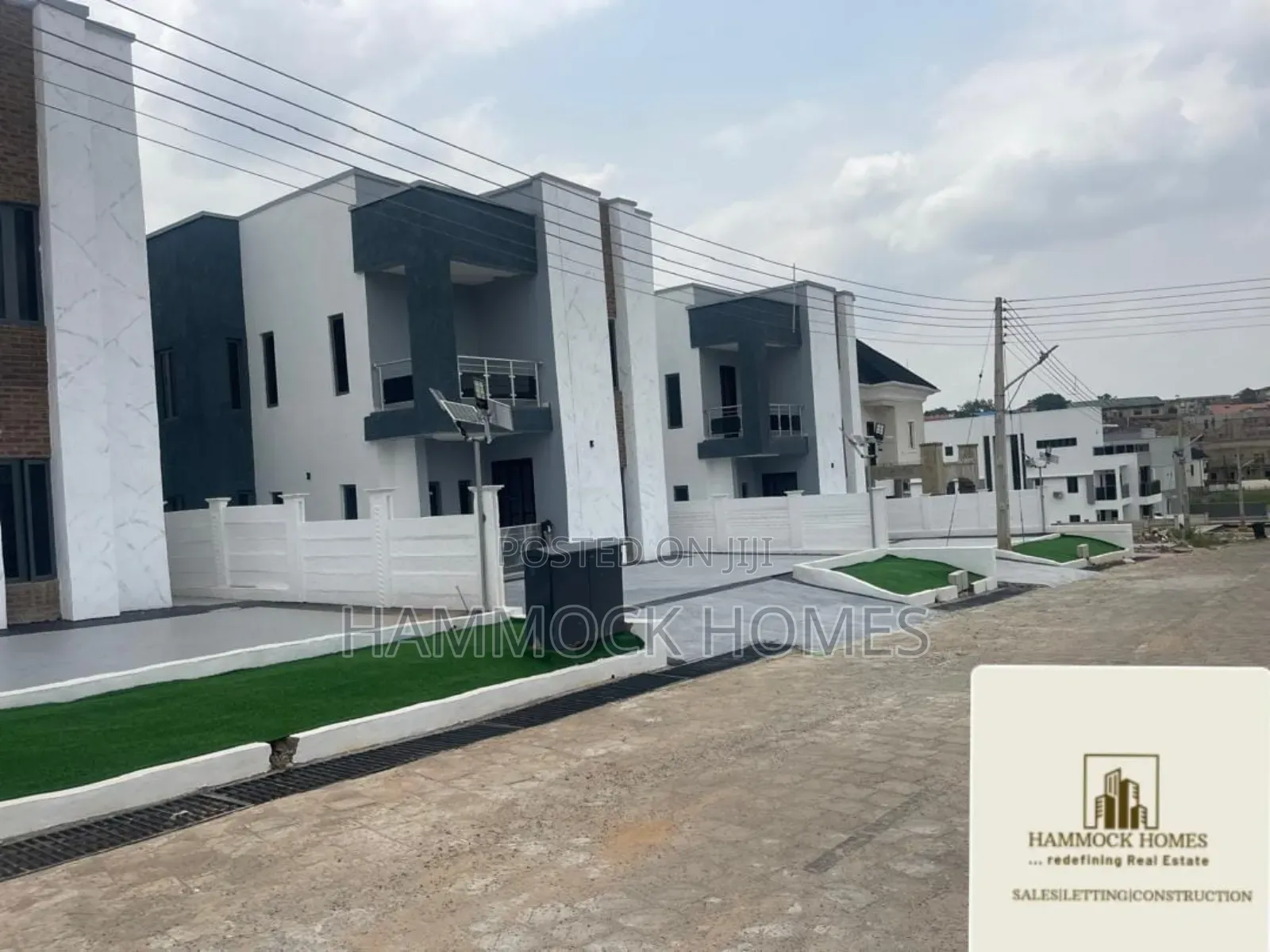 4bdrm Duplex in Lere Adigun Gra, Basorun for sale in Basorun