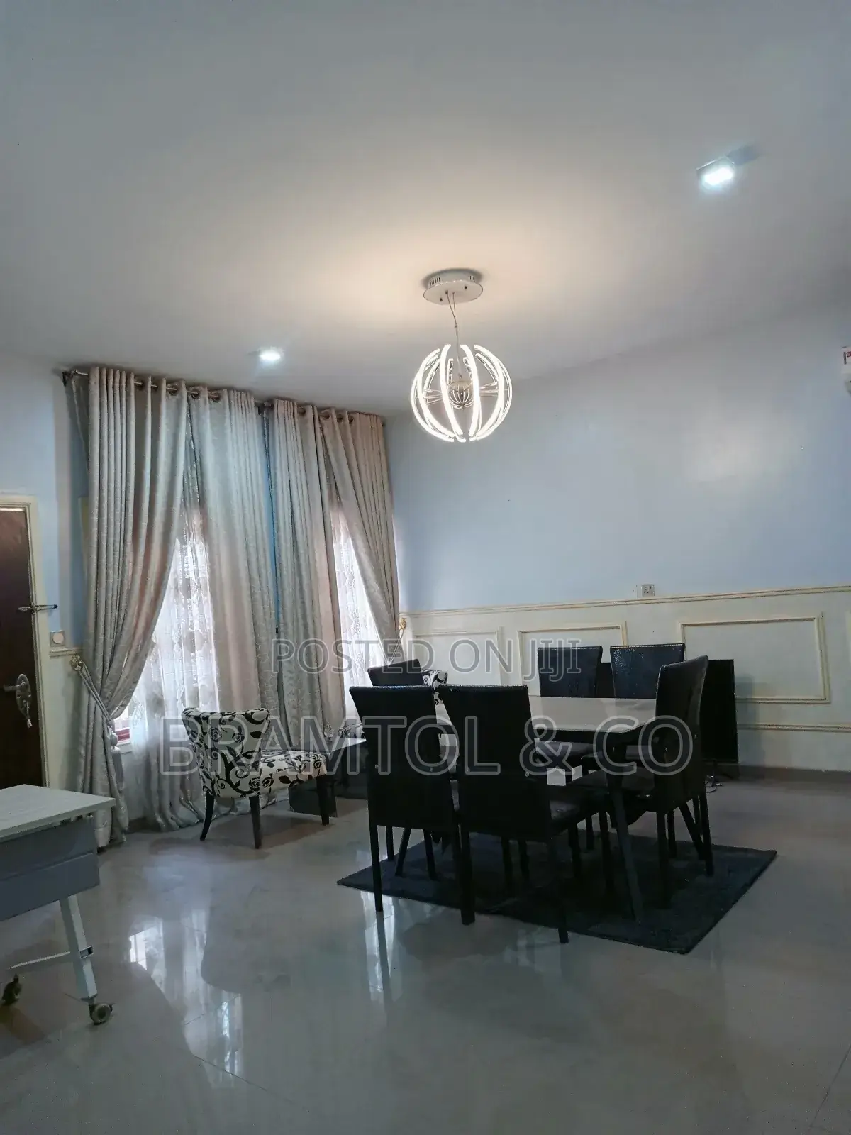 Furnished 2bdrm Townhouse / Terrace in Maitama for rent in Maitama