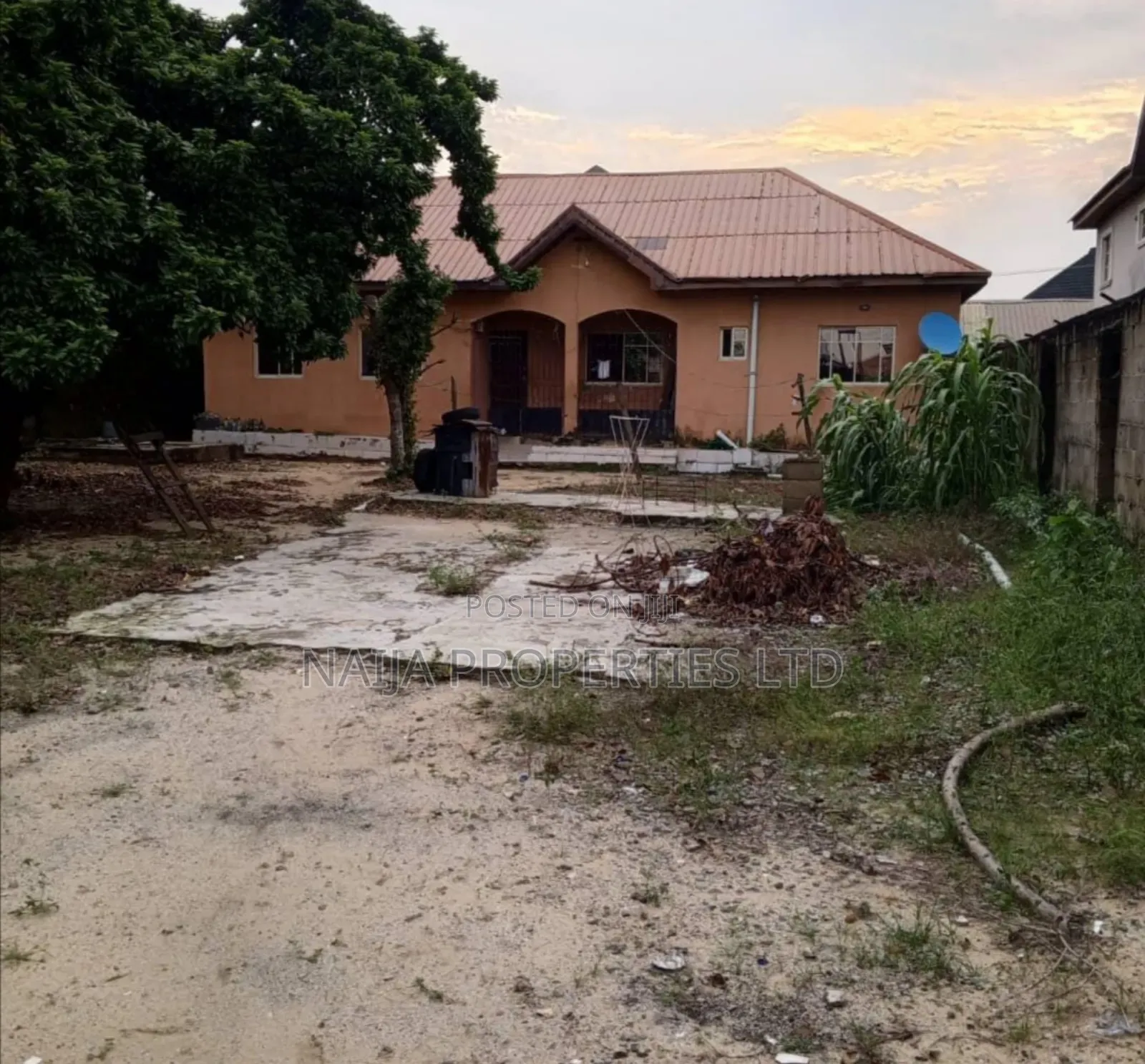 4bdrm Bungalow in Majek, Sangotedo for sale in Sangotedo