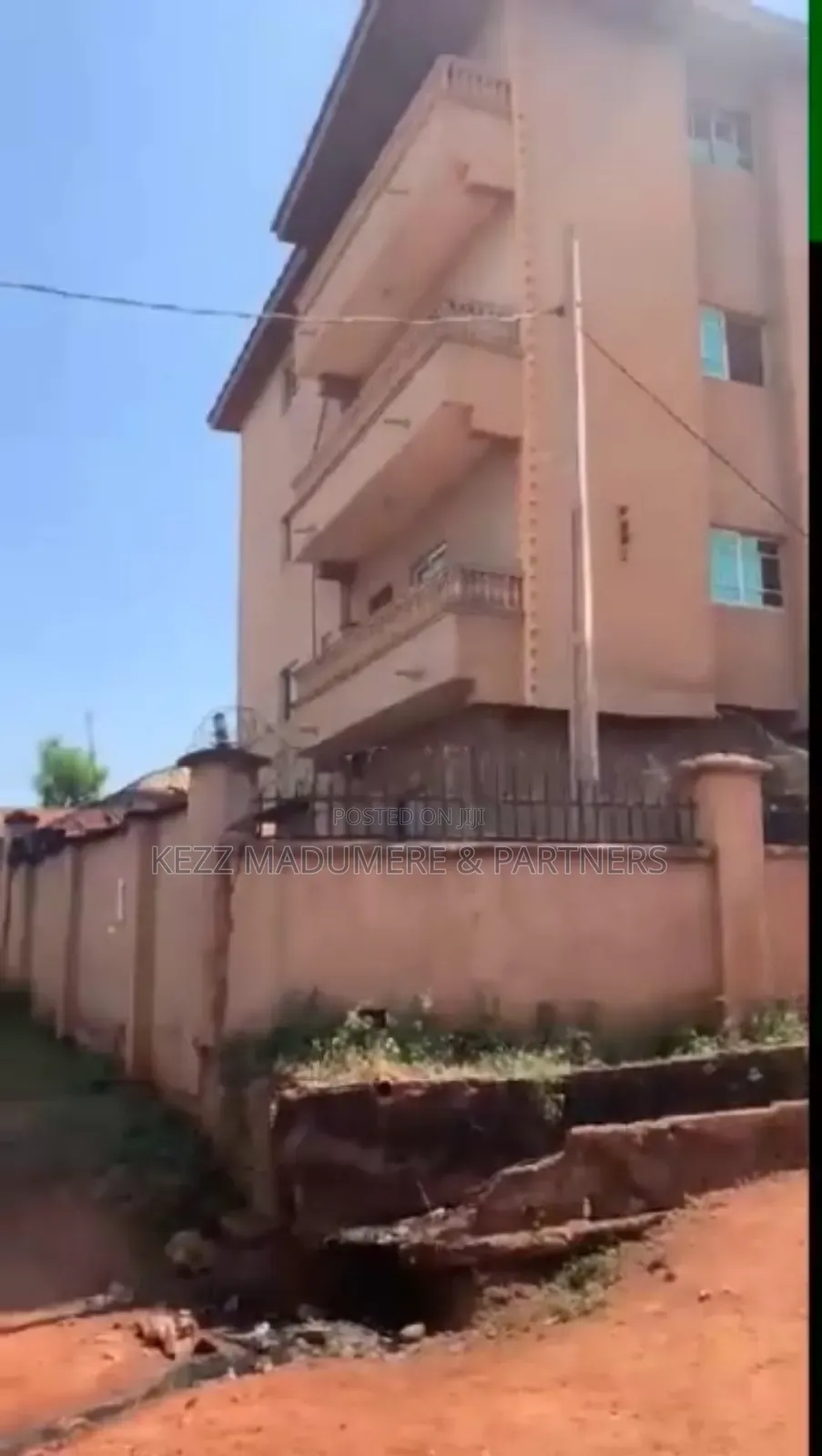 8bdrm Block of Flats in Ogwuagor, Abakpa for sale in Enugu