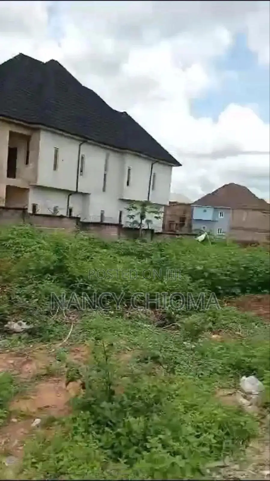 Labs For Sale At Premier Layout in Enugu