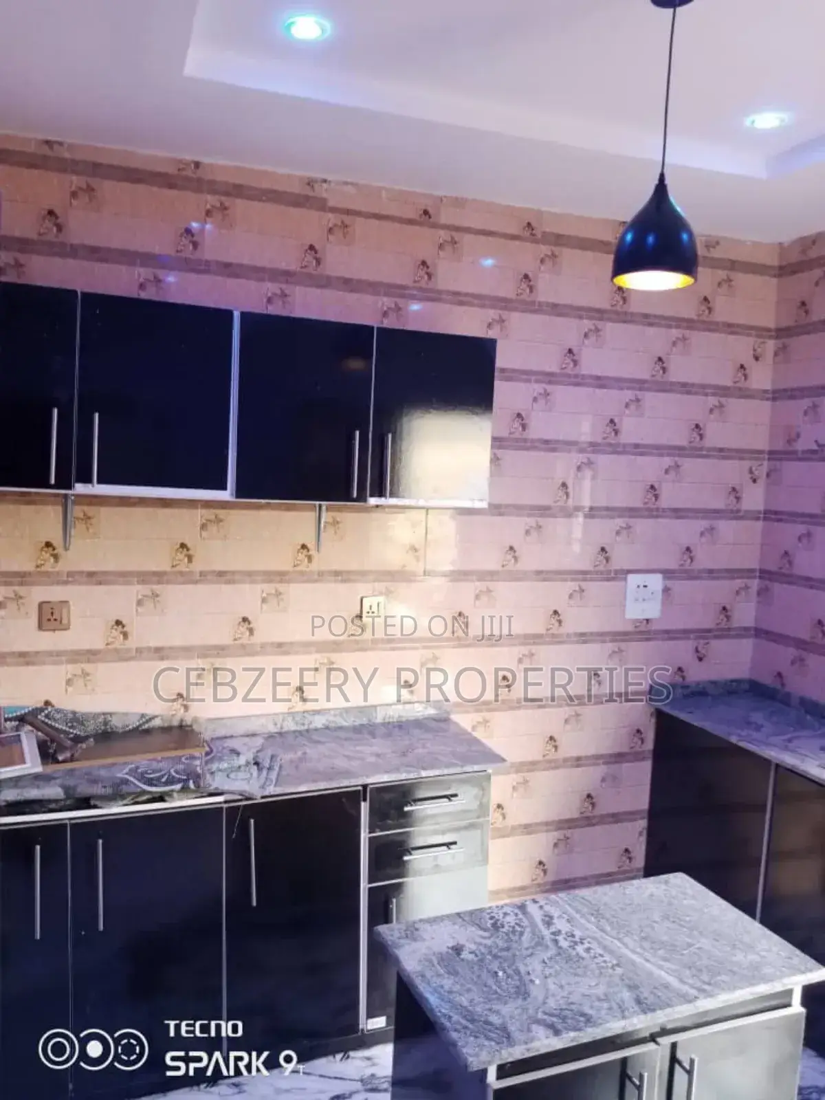 2bdrm Block of Flats in Akute Ajuwon for rent in Akute Ajuwon