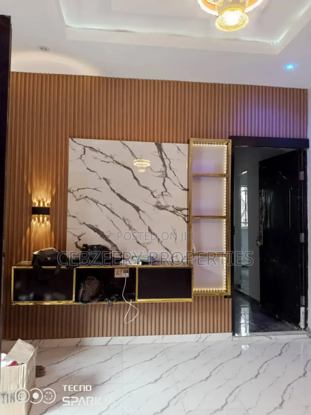2bdrm Block of Flats in Akute Ajuwon for rent in Akute Ajuwon