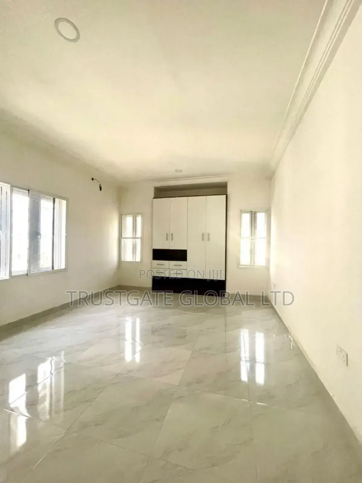 4bdrm Townhouse/Terrace in Life Camp for sale in Life Camp