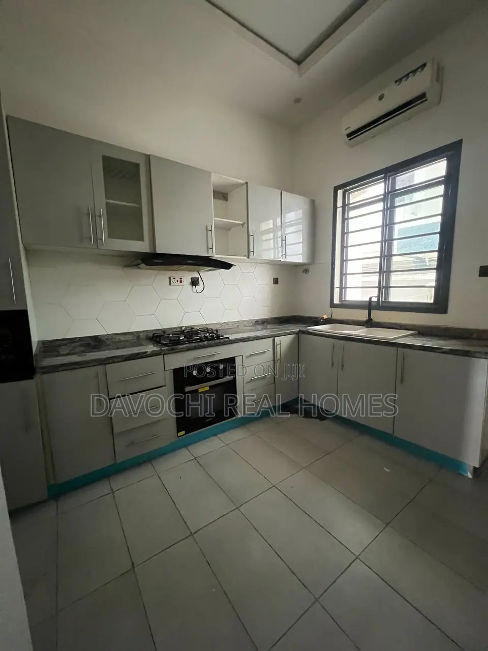 2bdrm Apartment in Ilasan, Lagos for rent in Ilasan