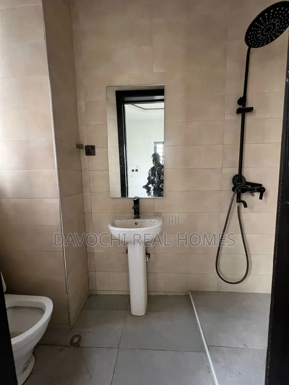 2bdrm Apartment in Ilasan, Lagos for rent in Ilasan