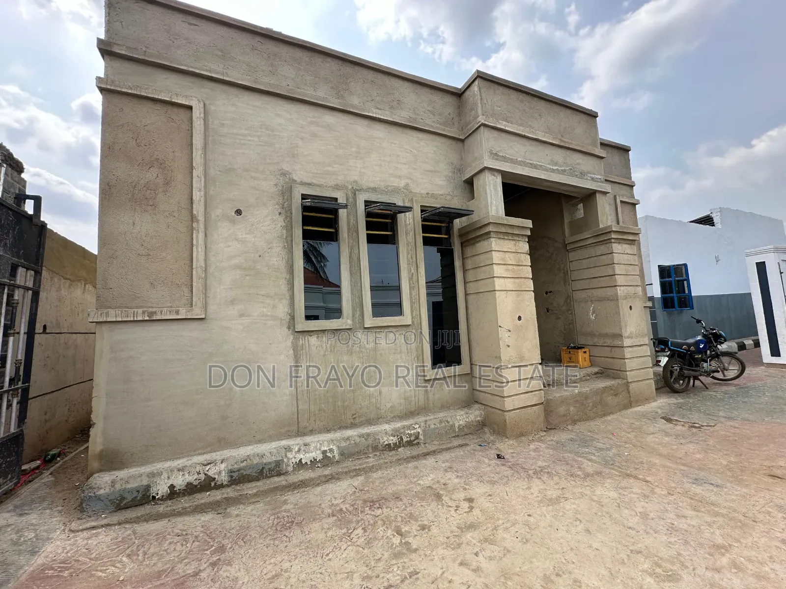5bdrm Bungalow in Old Ife Road, Ibadan for sale in Ibadan