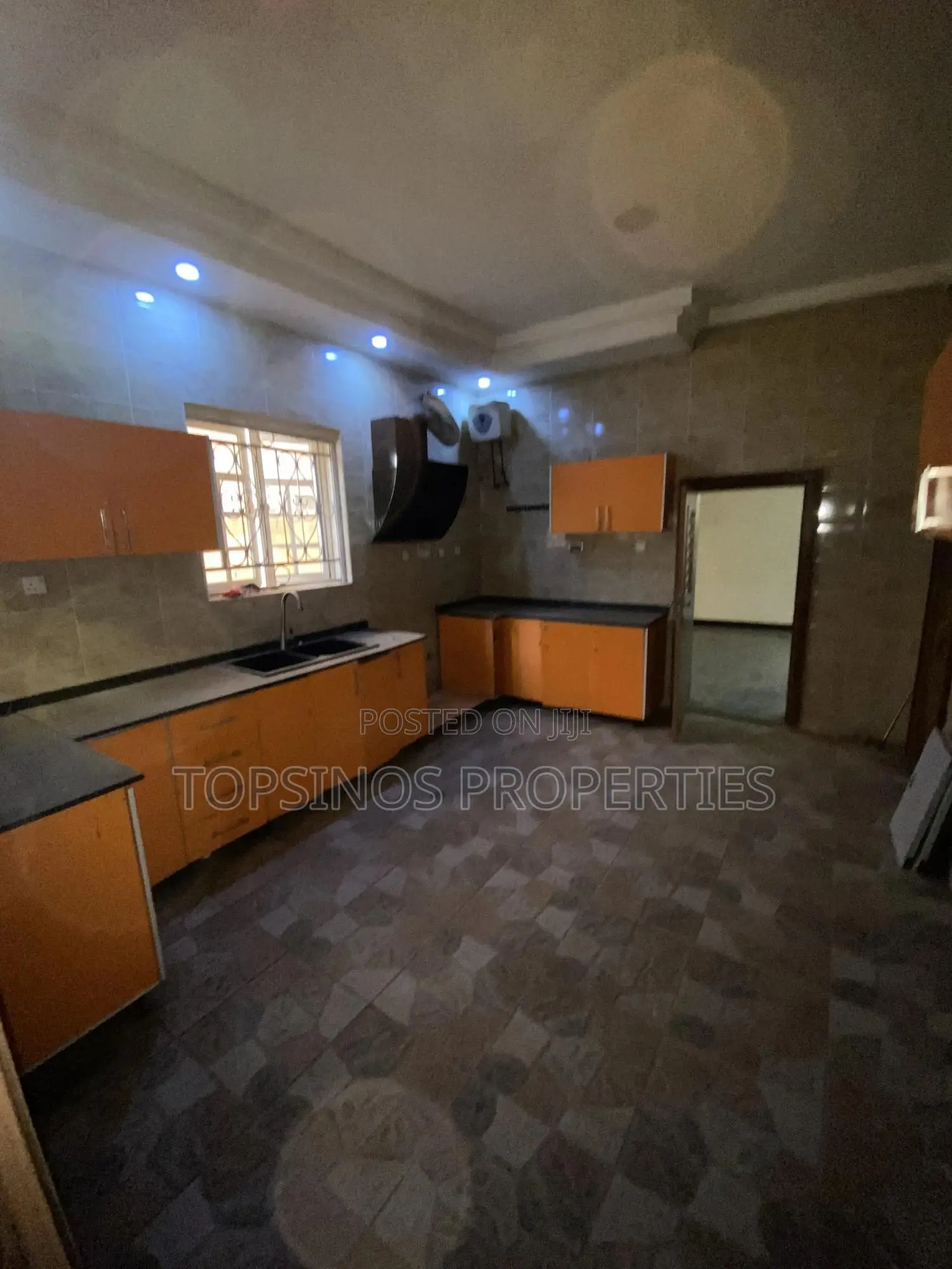 5bdrm Duplex in Dawaki for rent in Dawaki