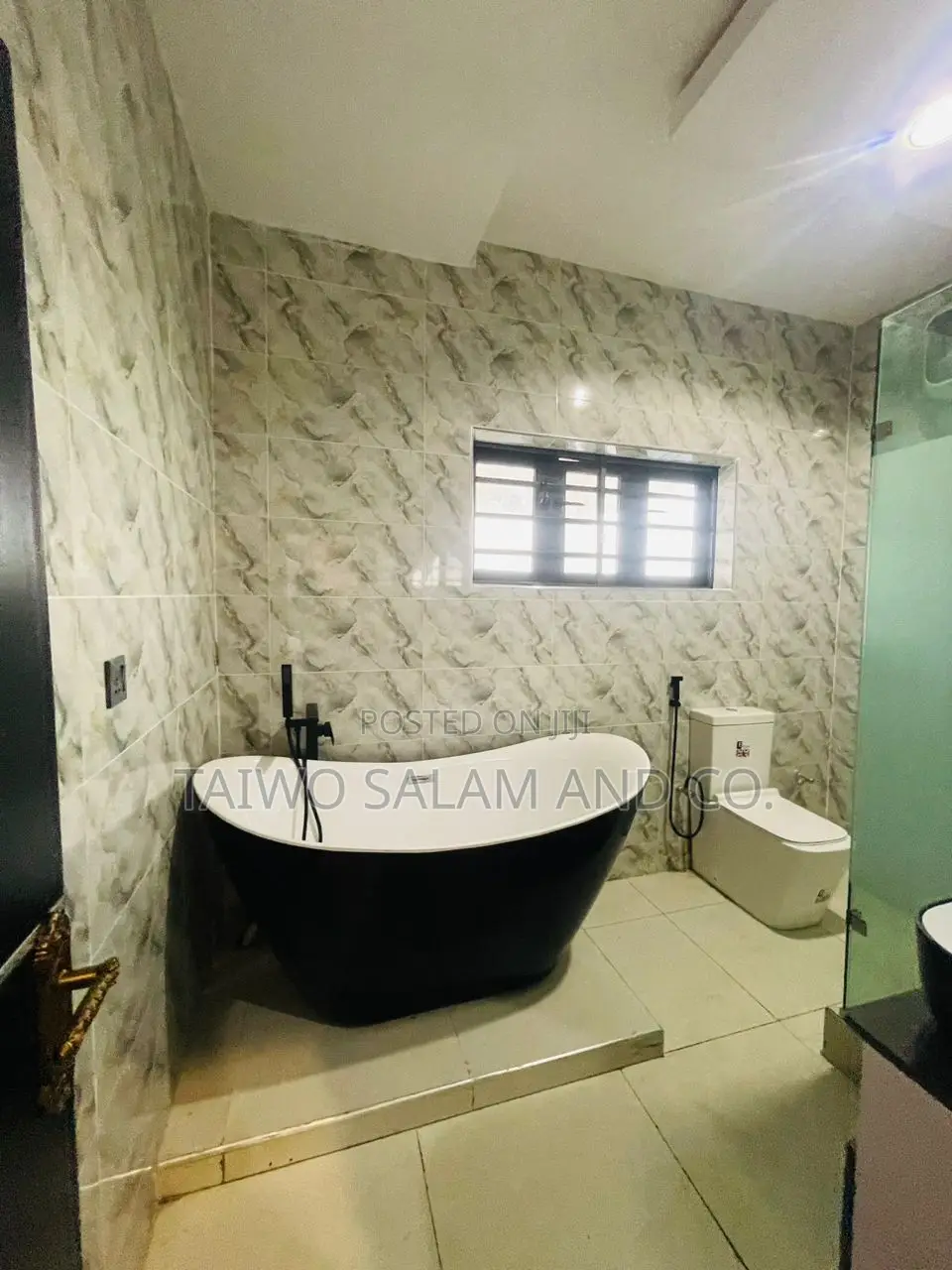 4bdrm Duplex in Akala Express for sale in Akala Express