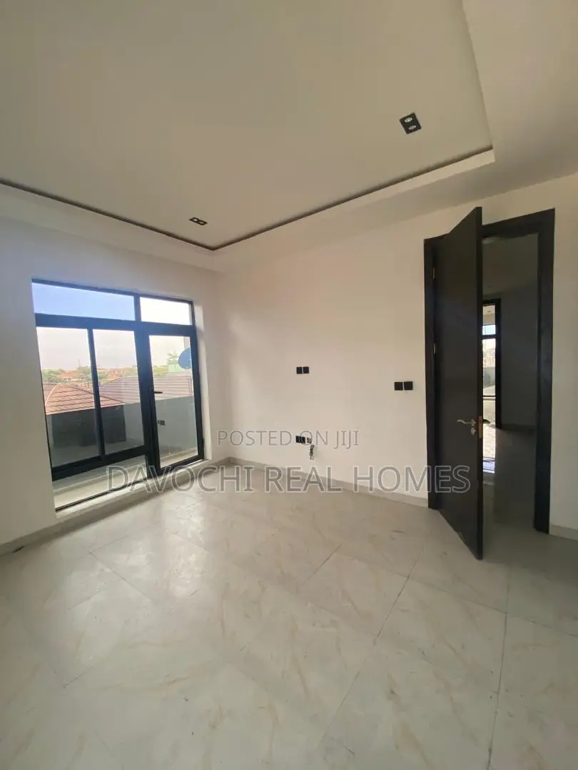 3bdrm Duplex in Lekki Phase1 for rent in Lekki Phase 1