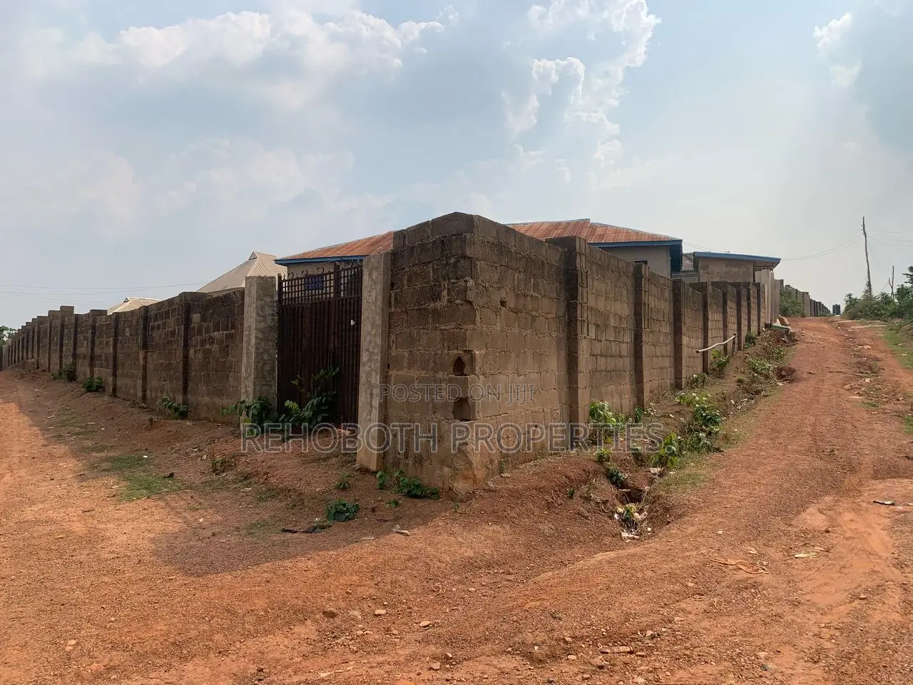 Land for Sale at Elebu in Ibadan