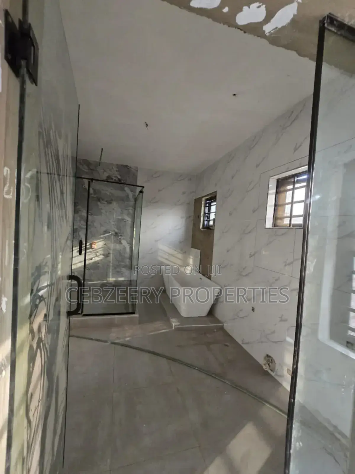 5bdrm Duplex in GRA Phase 2 Shangisha for rent in GRA Phase 2 Shangisha