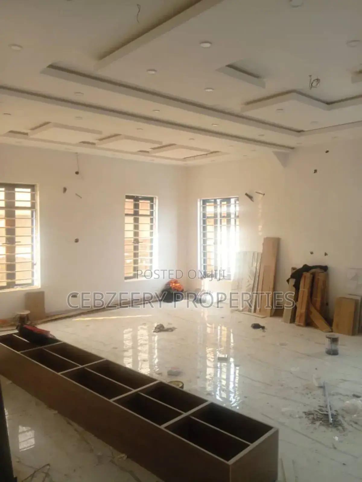 4bdrm Duplex in Ajayi Road for sale in Ajayi Road