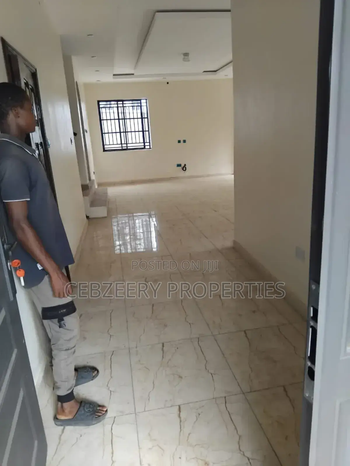 4bdrm Duplex in Omole Phase 1 for rent in Omole Phase 1
