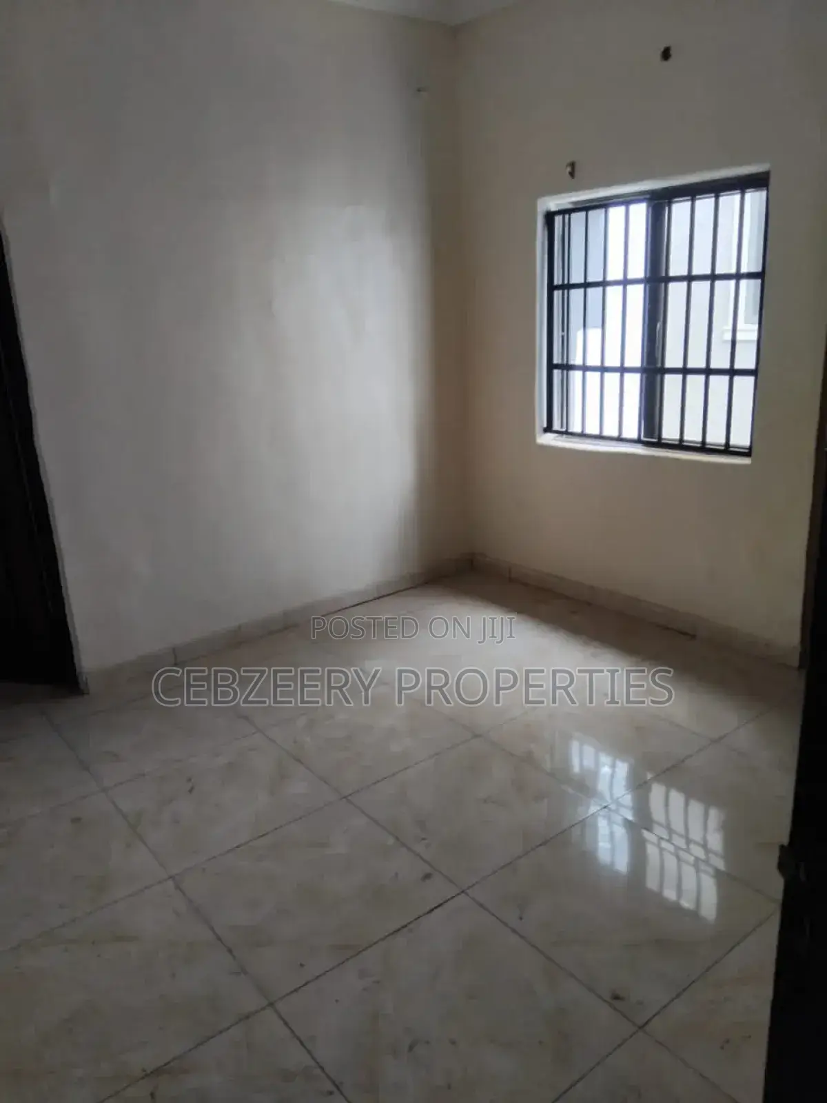 4bdrm Duplex in Omole Phase 1 for rent in Omole Phase 1